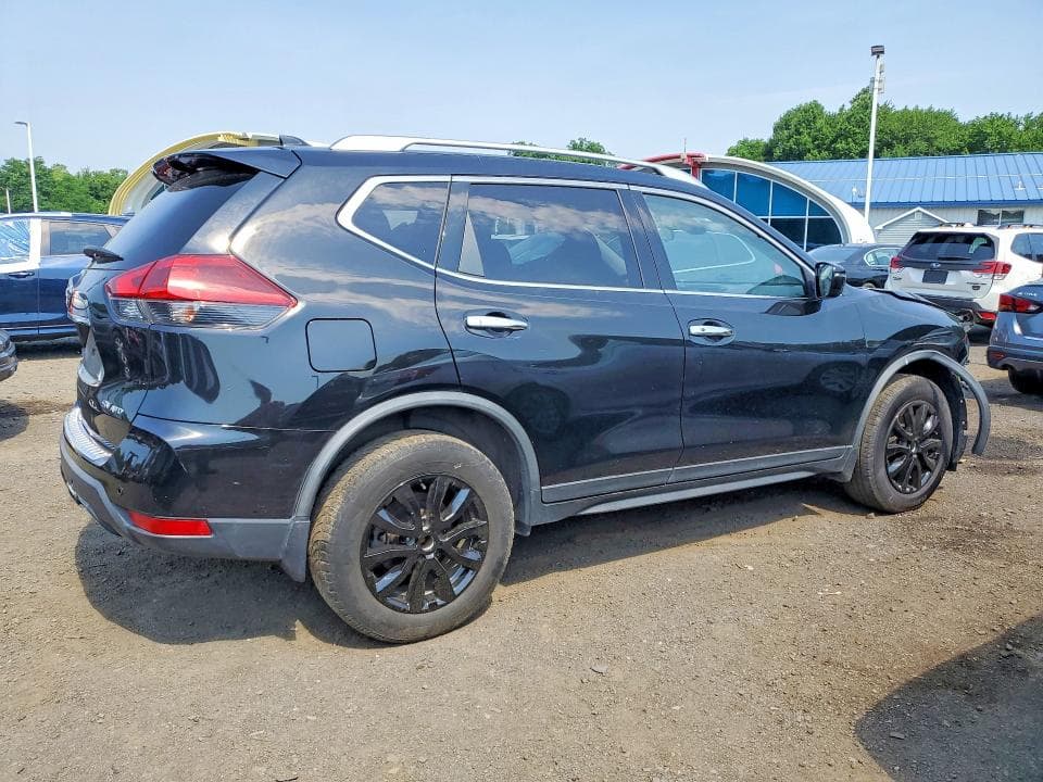 2020 NISSAN ROGUE SV 3