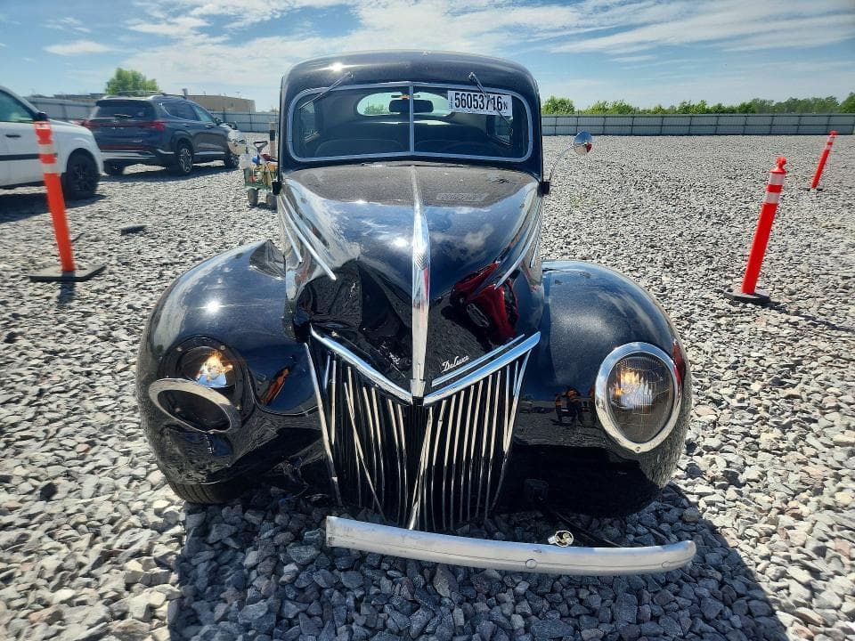 1939 FORD DELUXE 5