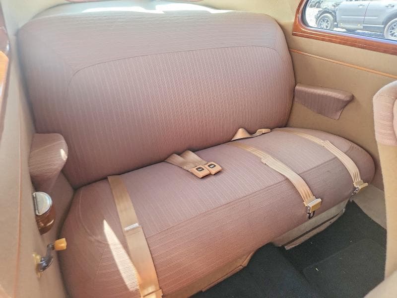 1939 FORD DELUXE 10