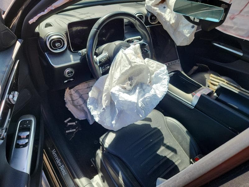 2023 MERCEDES-BENZ C 300 300 9