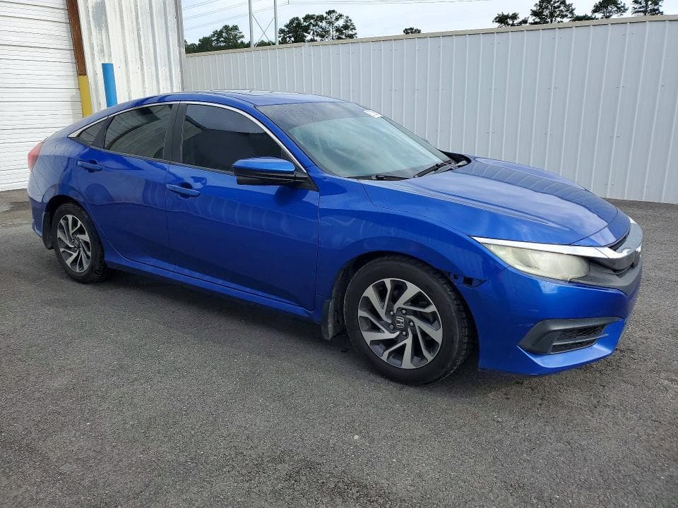 2017 HONDA CIVIC EX 4