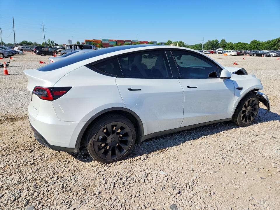 2023 TESLA MODEL Y 3