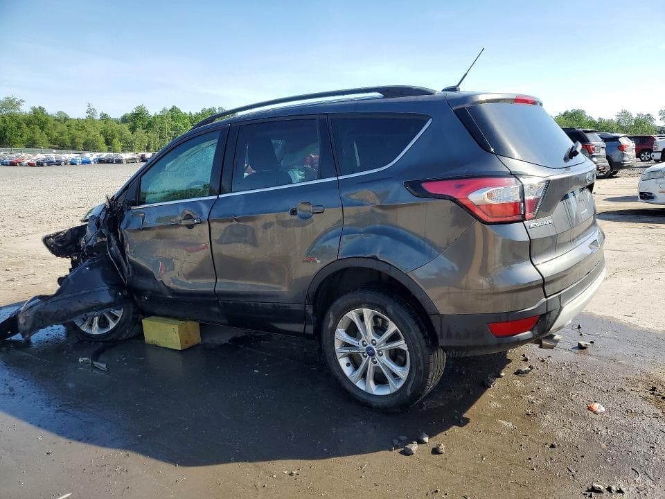 2018 FORD ESCAPE SE 2