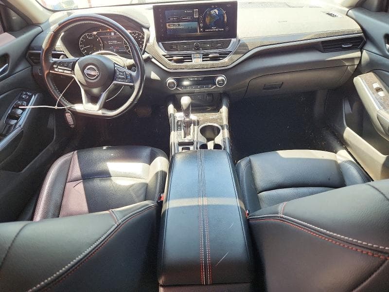 2024 NISSAN ALTIMA SR 8