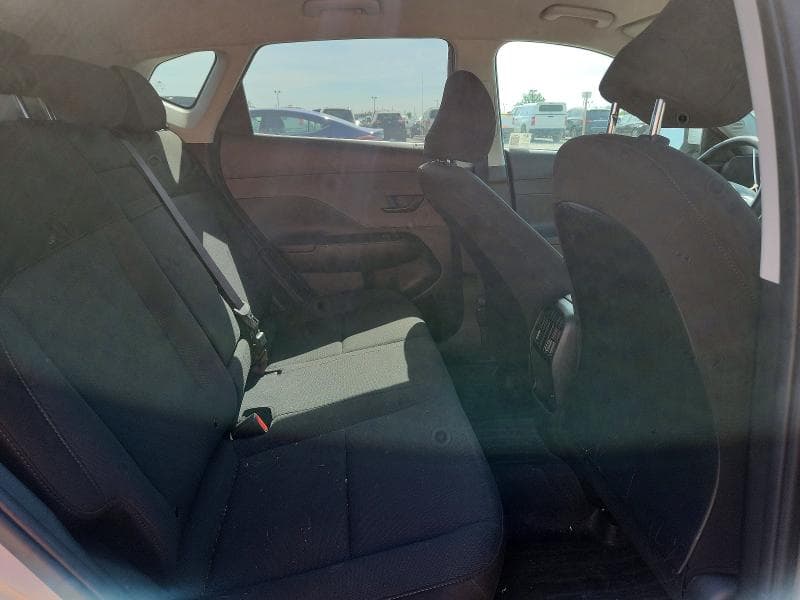 2024 HYUNDAI KONA SEL 11