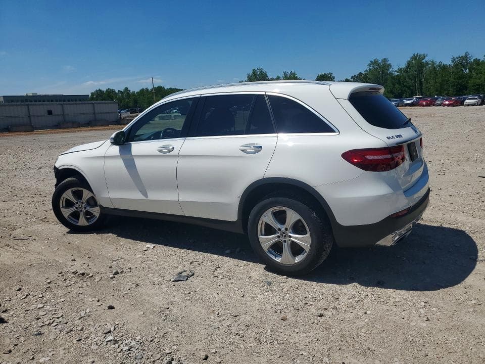 2018 MERCEDES-BENZ GLC 300 4MATIC 2