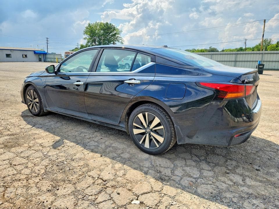 2021 NISSAN ALTIMA 2