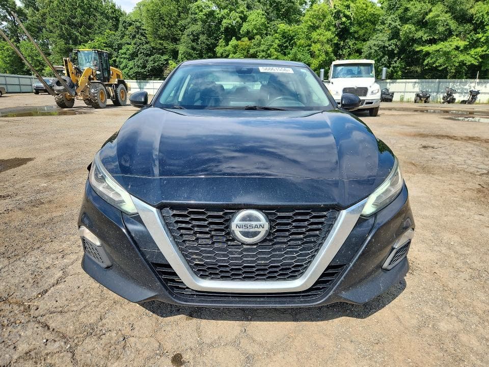 2021 NISSAN ALTIMA 5