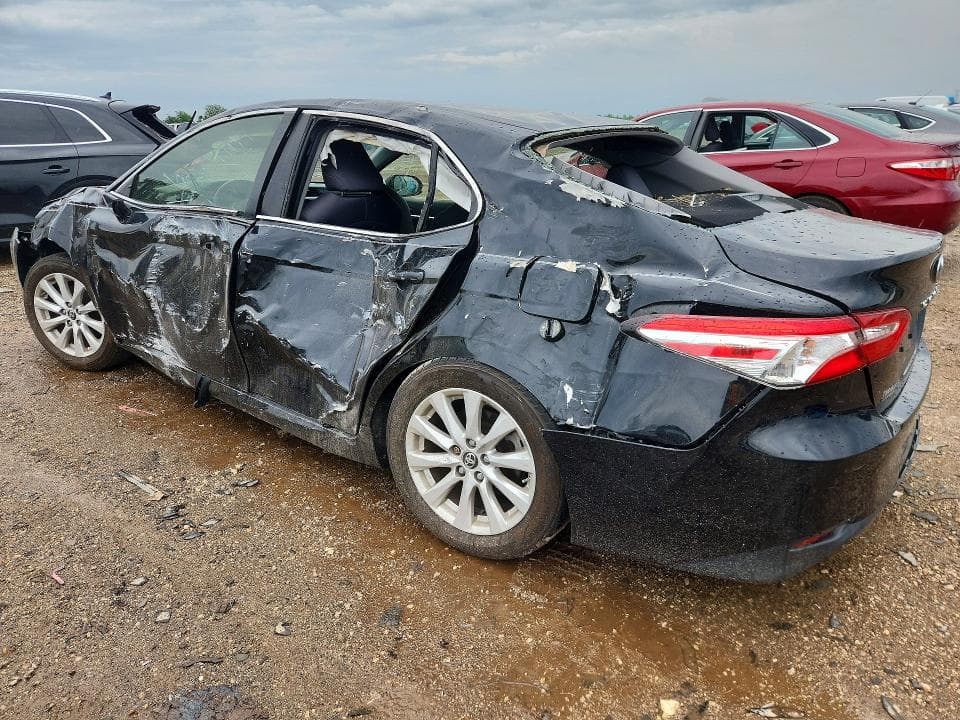 2018 TOYOTA CAMRY LE LE 2