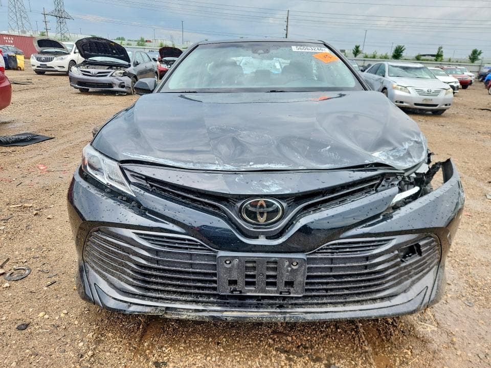 2018 TOYOTA CAMRY LE LE 5