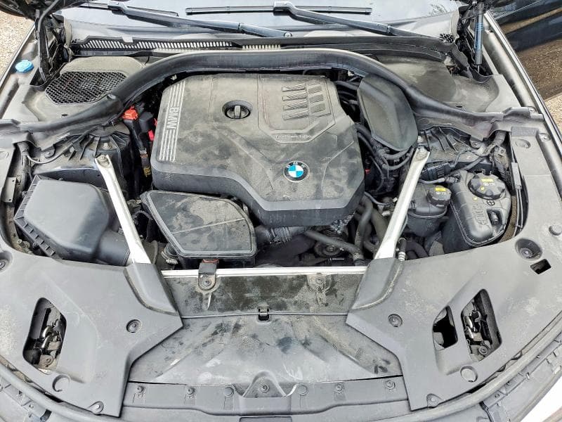 2020 BMW 530 XI 11