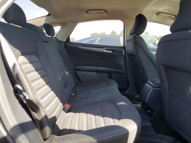 2018 FORD FUSION SE 10