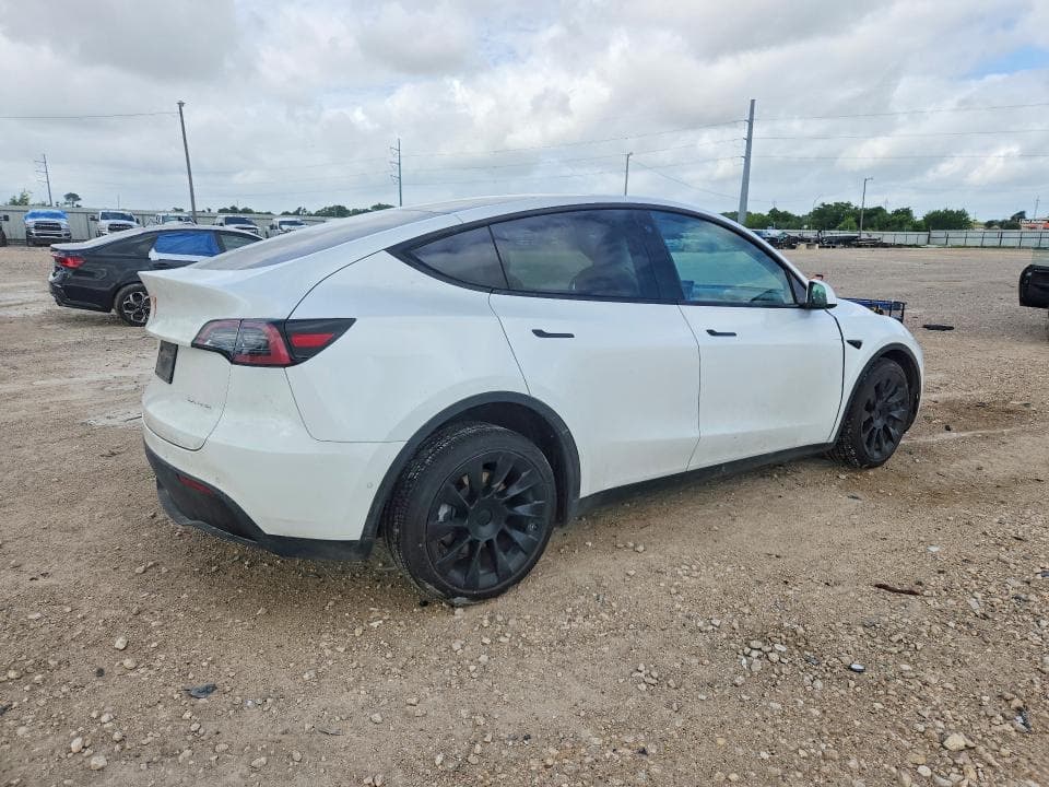 2022 TESLA MODEL Y 3