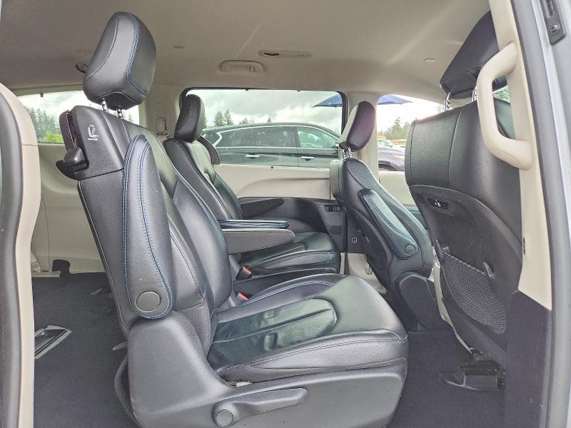 2021 CHRYSLER PACIFICA HYBRID TOURING L 11