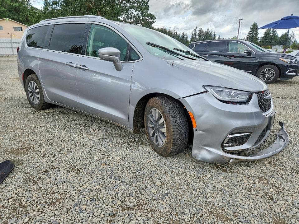 2021 CHRYSLER PACIFICA HYBRID TOURING L 4