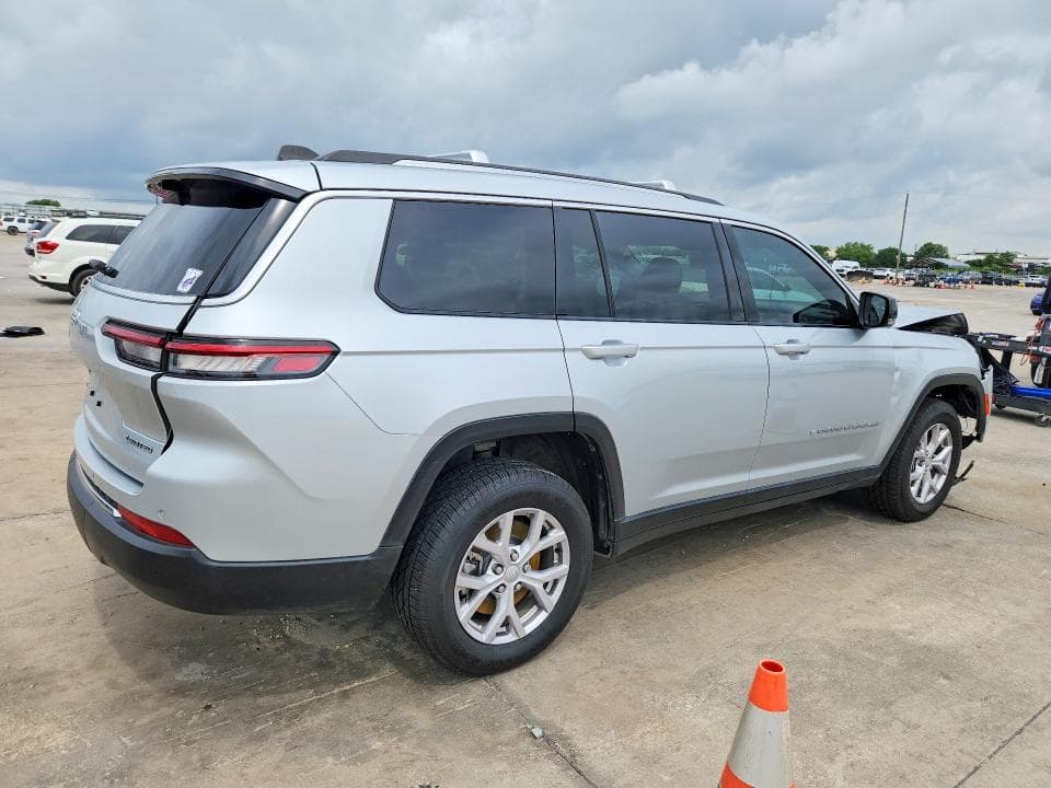 2022 JEEP GRAND CHEROKEE L LIMITED 3