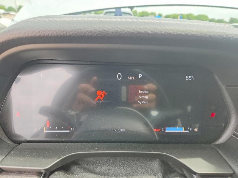 2022 JEEP GRAND CHEROKEE L LIMITED 9