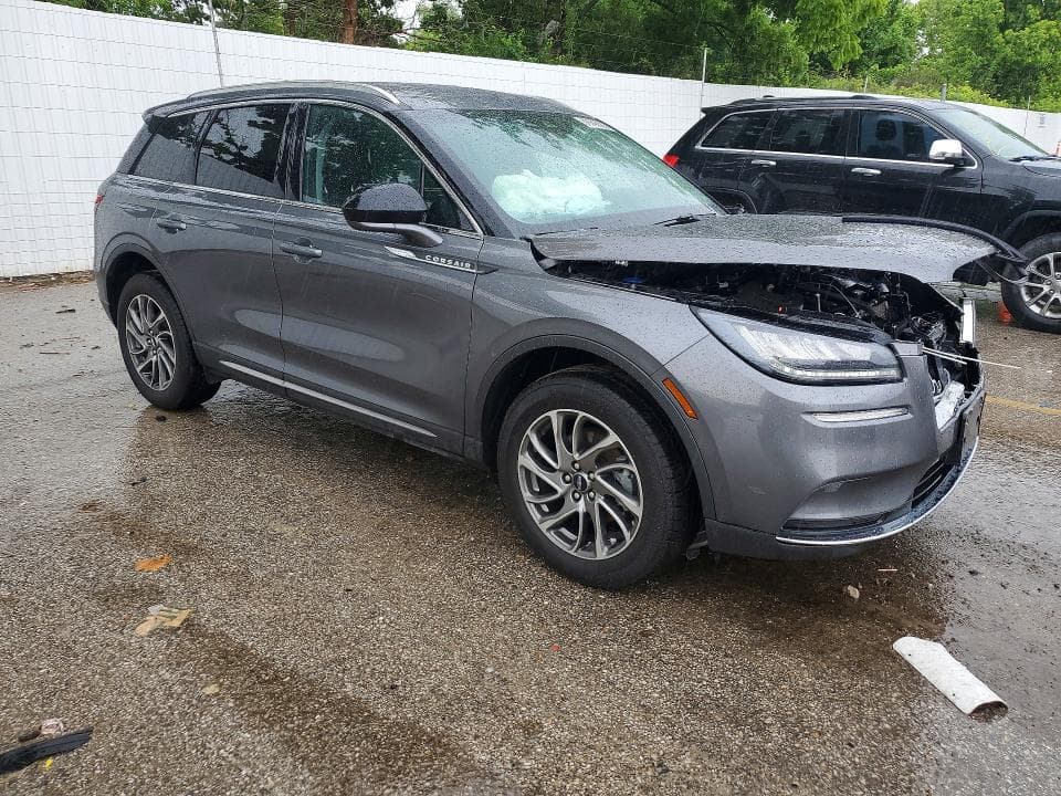 2022 LINCOLN CORSAIR 4