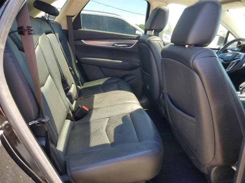 2018 CADILLAC XT5 LUXURY 10