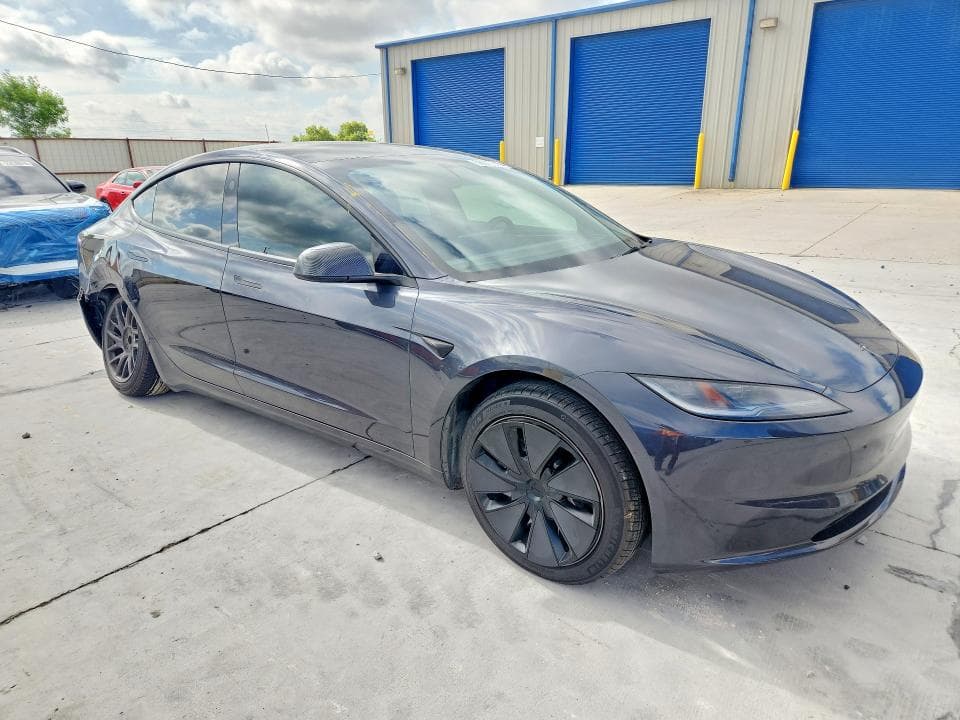 2025 TESLA MDL 3 4