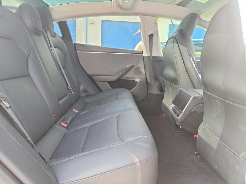 2025 TESLA MDL 3 10