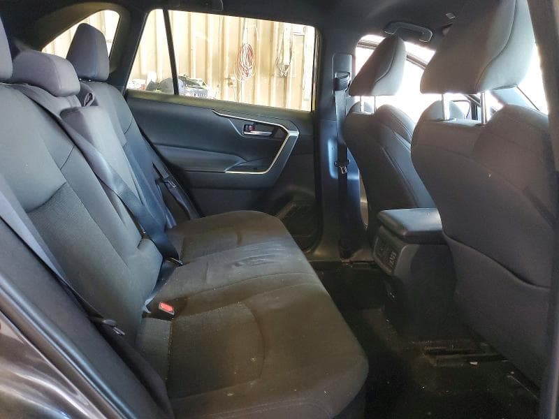 2023 TOYOTA RAV4 SE SE 11
