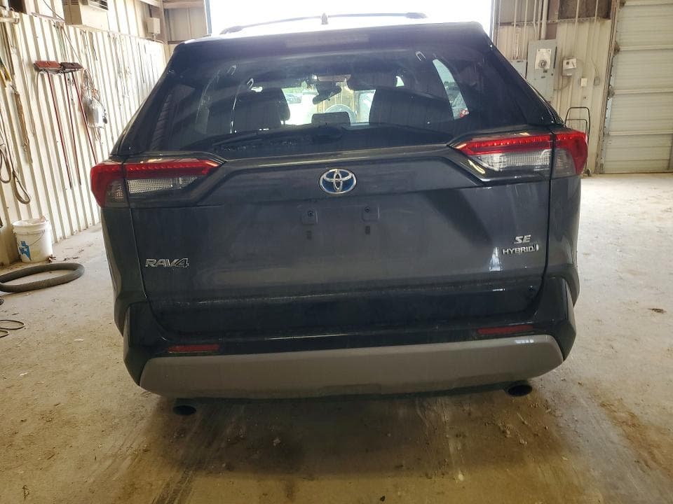2023 TOYOTA RAV4 SE SE 6