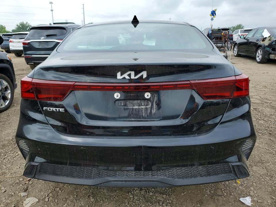 2024 KIA FORTE LXS LXS 6