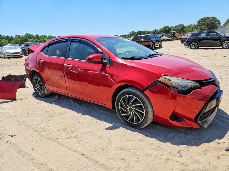 2017 TOYOTA COROLLA LE 4