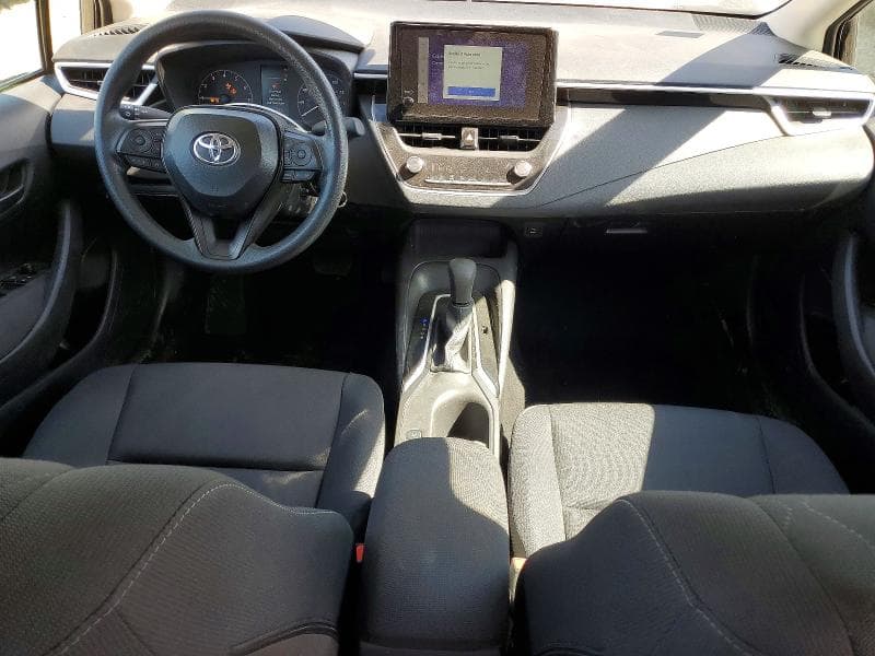 2025 TOYOTA COROLLA LE 8