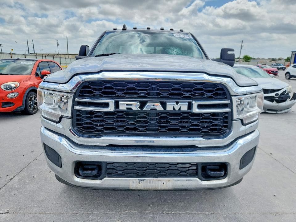 2023 RAM 2500 TRADESMAN TRADESMAN 5