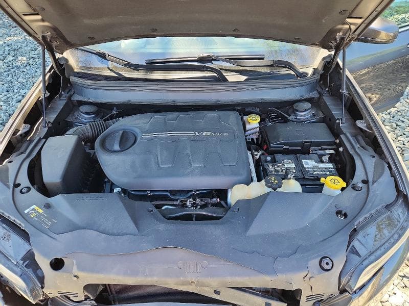 2019 JEEP CHEROKEE LIMITED 11