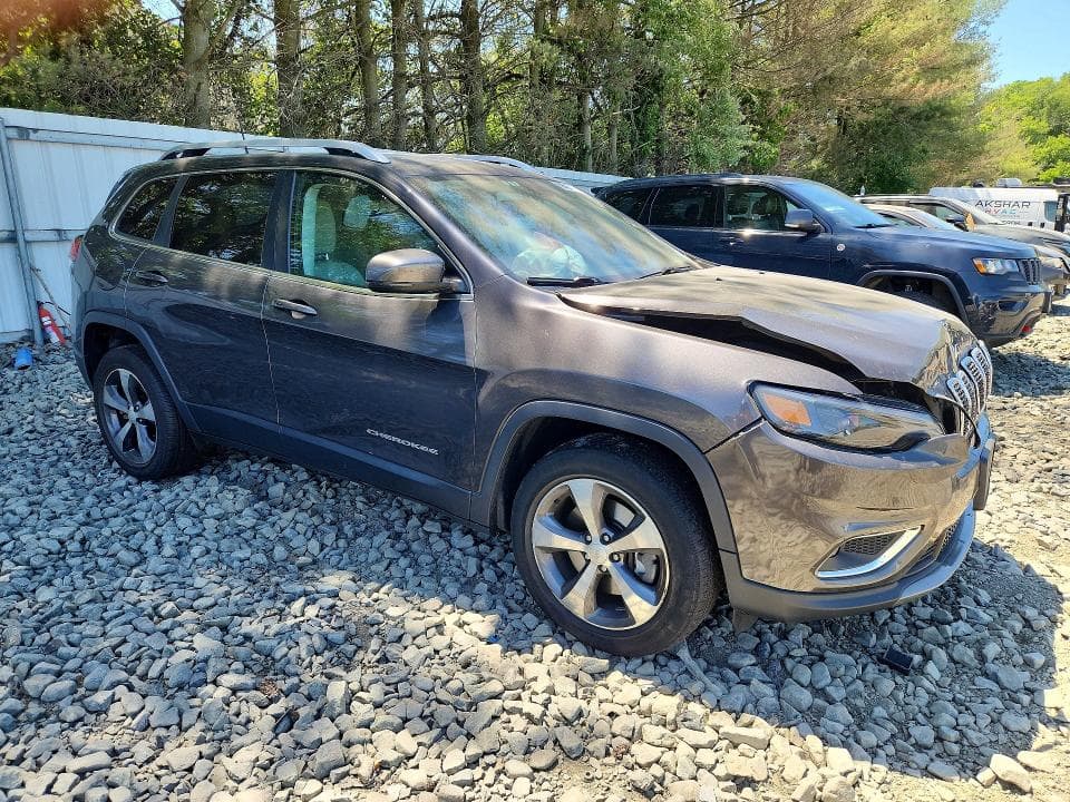 2019 JEEP CHEROKEE LIMITED 4