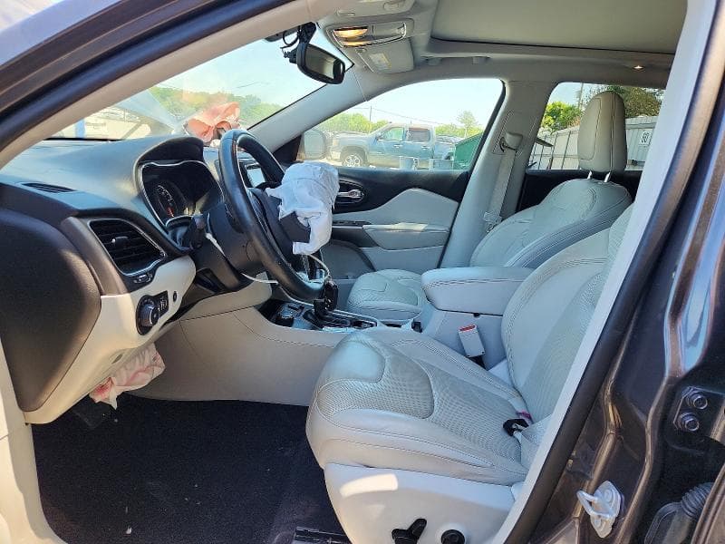 2019 JEEP CHEROKEE LIMITED 7