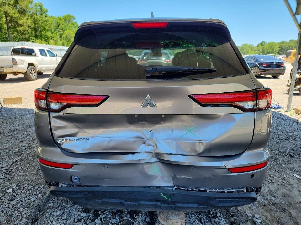 2022 MITSUBISHI OUTLANDER SE SE 6