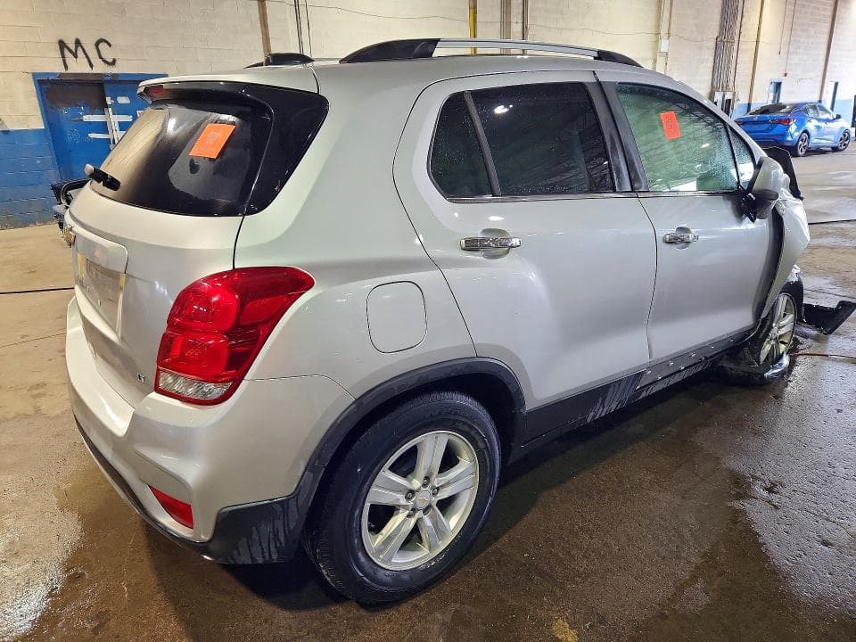 2019 CHEVROLET TRAX 1LT 3