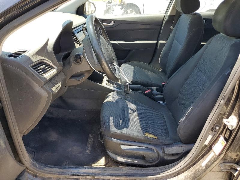 2019 HYUNDAI ACCENT SE 7
