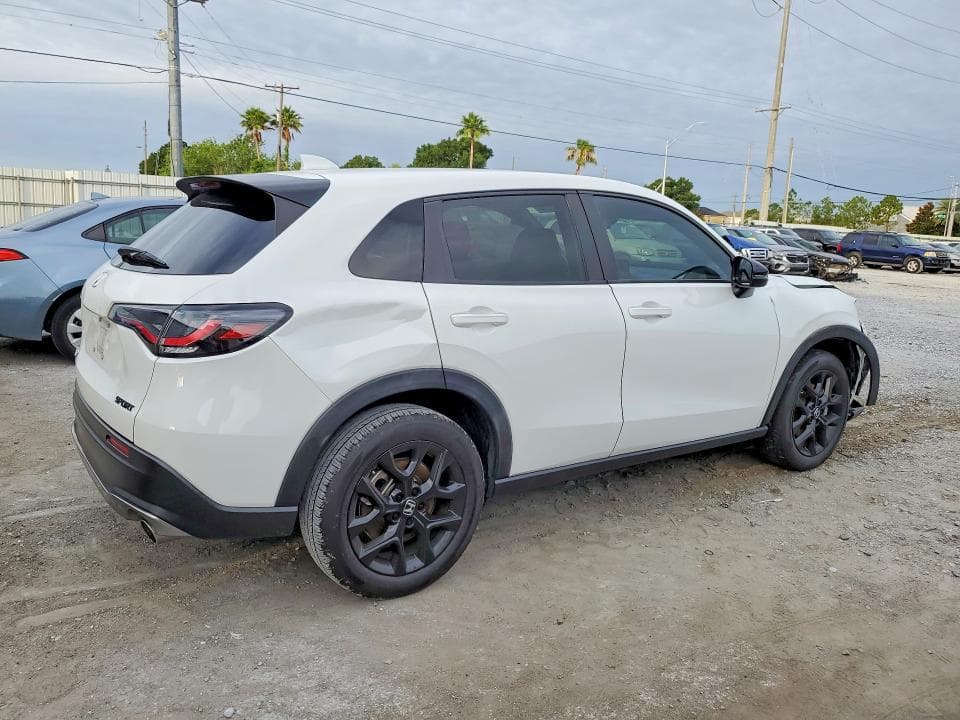 2024 HONDA HR-V SPORT 3