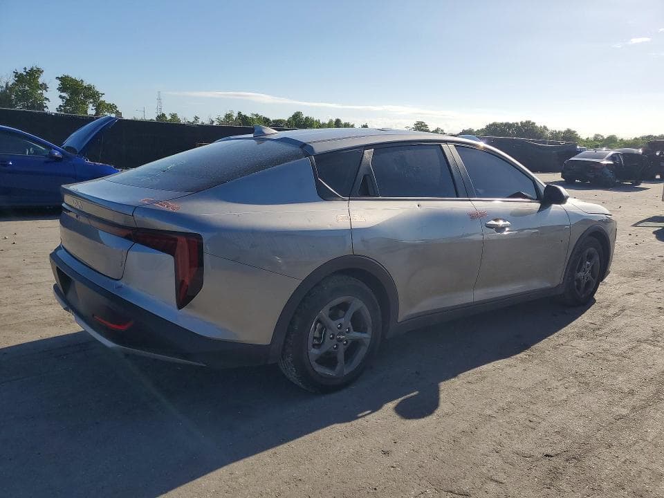 2025 KIA K4 LXS 3