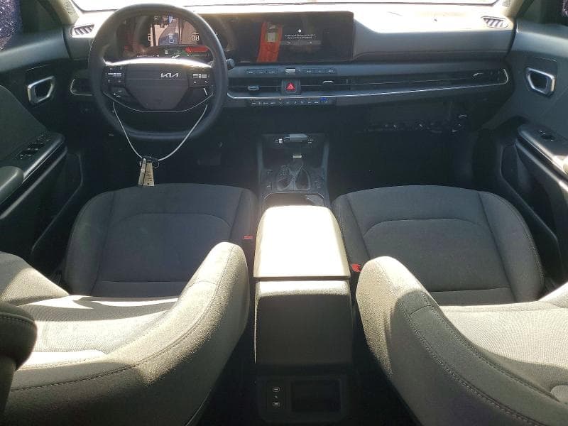 2025 KIA K4 LXS 8