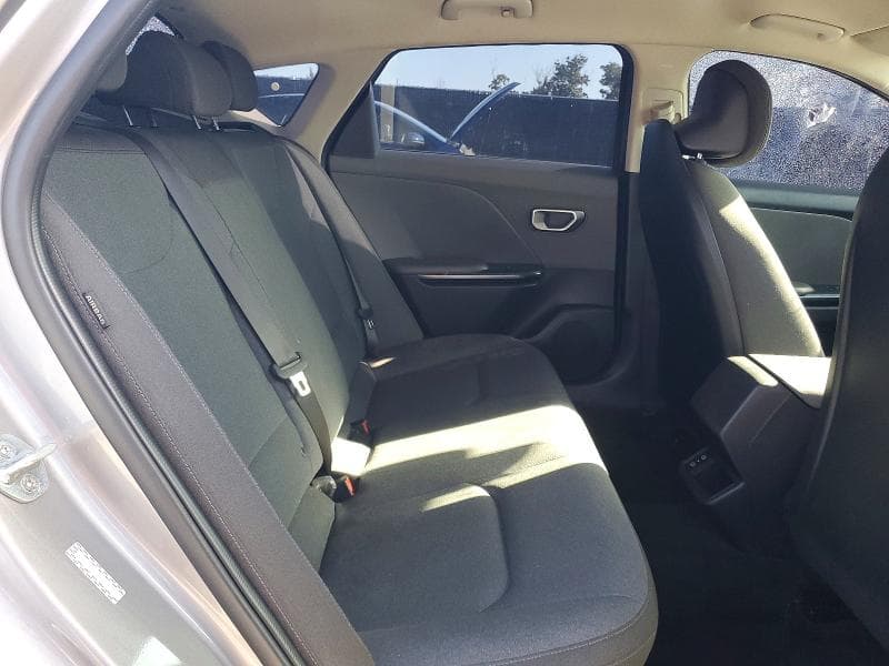 2025 KIA K4 LXS 10