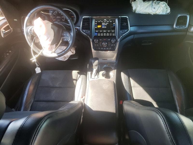 2018 JEEP GRAND CHEROKEE LAREDO 8