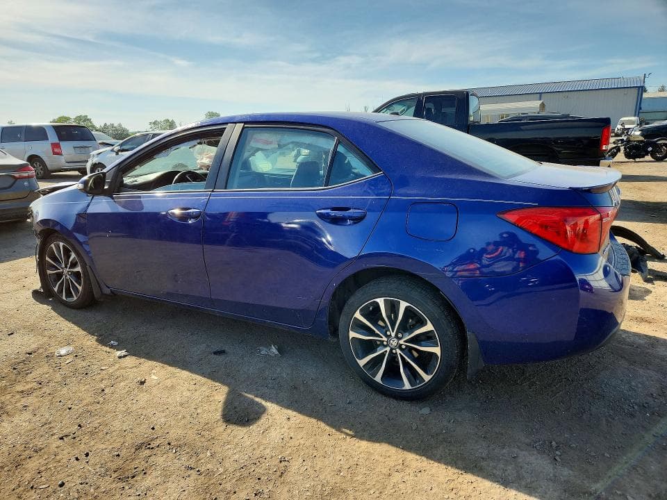 2017 TOYOTA COROLLA SE 2
