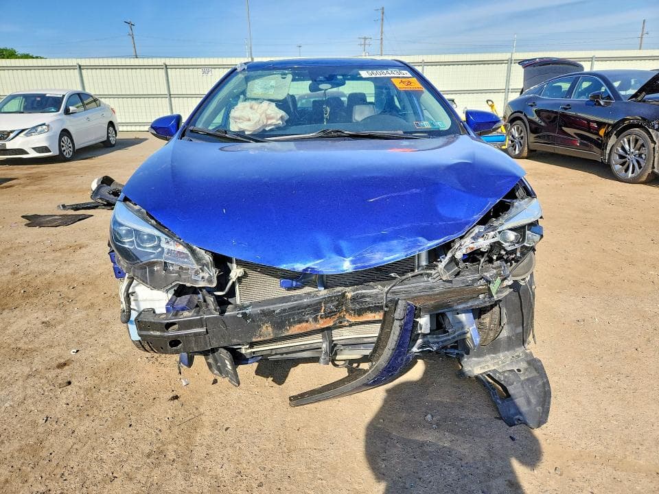 2017 TOYOTA COROLLA SE 5