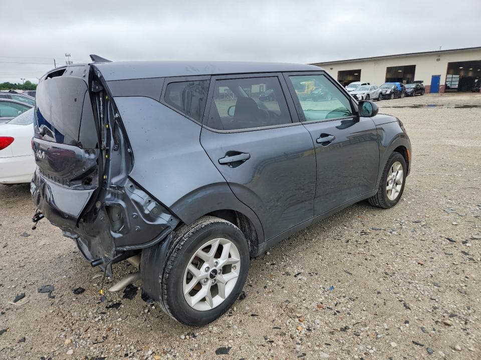 2023 KIA SOUL LX 3