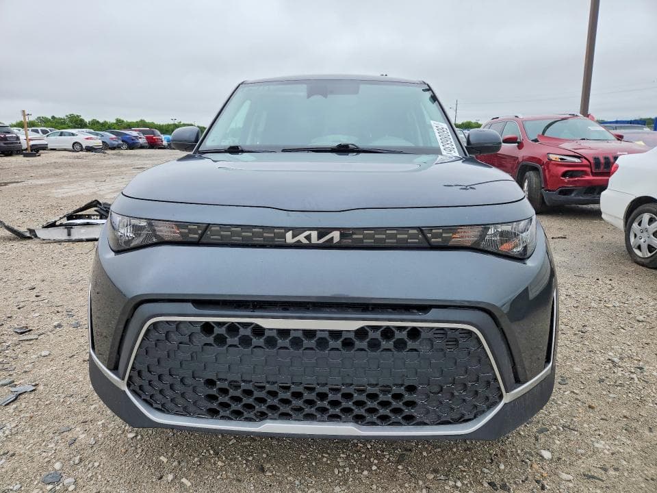 2023 KIA SOUL LX 5