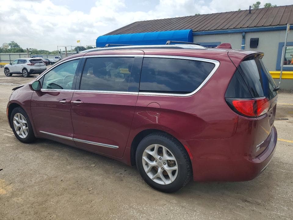 2018 CHRYSLER PACIFICA 2