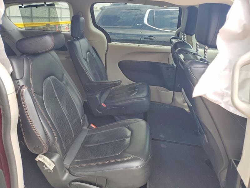 2018 CHRYSLER PACIFICA 11