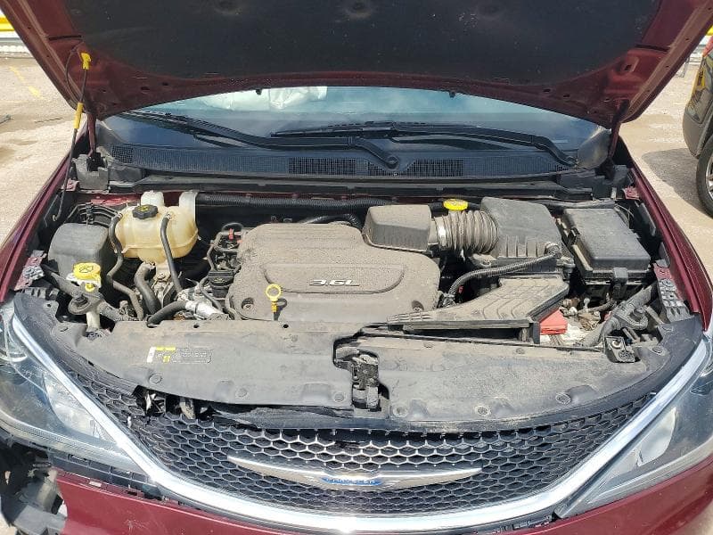 2018 CHRYSLER PACIFICA 12