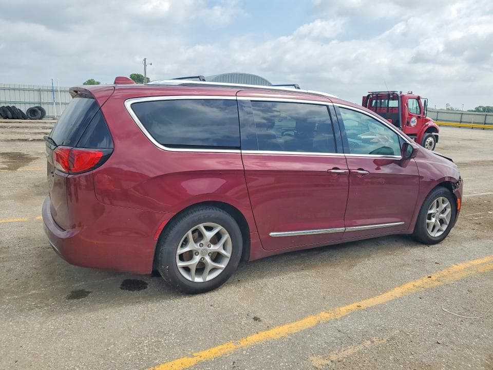 2018 CHRYSLER PACIFICA 3